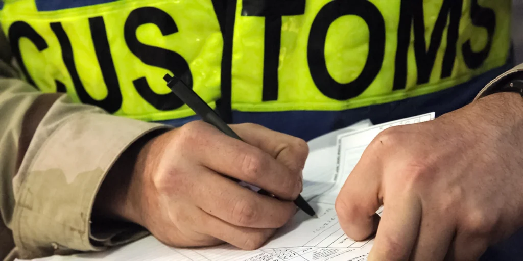 What «Customs duties payment requested» means on AliExpress