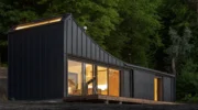 A new trend is spreading worldwide: modular homes from AliExpress for around $5 000